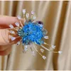 Brooches Fashionable High-end Light Luxury Austrian Crystal Floral Brooch Atmospheric Gold-plated Women's Pin Jewelry