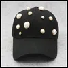 Ball Caps 202405-Shi Ins Chic Designer Pearl Button Lady Baseball Hat Women Women Leisure Visors Cap