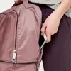 LL Unisex Lu Hot, продавая модные семейные спортивные рюкзак с большими мощностью открытая фитнес -самая сумка для студенческой сумки для компьютерной сумки для хранения компьютера