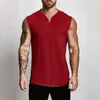 Einfache Baumwoll -Vneck -Fitness -Tanktop -Männer Sommer Muskelweste Fitnessstudio Kleidung Bodybuilding ärmellose Hemd Workout Sports Singlets 240429