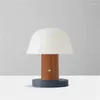 Lampy stołowe outela nordycka prosta lampa współczesna marmurowa lekka dioda LED do dekoracji przyłóżka do domu