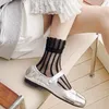 女性ソックス2024クリスタル垂直縞模様のガラスシルクトレンドシンプルな夏の春カラフルな快適なカジュアルな靴下