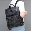 Sac à dos luxe de luxe authentique en cuir de vache pour hommes de voyage masculin sac à dos marque alligator motif mâle épaule 2024