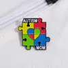Autistische Zitate Emaille Pins Care Autism Mutter Kinder Brosche Regenbogen Puzzle Stücke Revers Abzeichen Schmuck für psychologische Institutionen