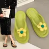 Slippers Chaussures mignonnes pour femmes orteils ouverts femme intérieure toboggans épais sur des sandales de plage kawaii maison à l'extérieur des tongs flip flow fleu