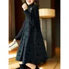 Robes décontractées élégant Jacquard Patchwork pour femmes Spring Luxury Hepburn Turtleneck Turtleneck à manches longues Robe de fête en dentelle J030