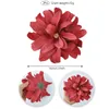Dekorative Blumen 2pc 5,51 Zoll Simulation Seide Drei Farben mehrschichtiger Dahlia Familien Hochzeitsfeier Bürodekoration