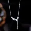 Collier d'oreille de blé diamant étincelant pour femmes Luxury Luxury Petit et populaire Design Sense Ins Accessoires 2023 Nouvelle mode polyvalente