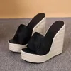 Тапочки Lihuamao Women Women High Heel Clapper клинья