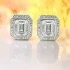 Stud-oorbellen witte diamant in puur zilver met smaragd gesneden licht luxe elegante en high-end bruiloft sieraden