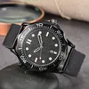 Regardez les montres AAA Mens Fashion and Leisure Oujia Mens Steel Band Quartz Watch
