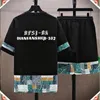 2024 Summer Mens Sets Fashion coreano a due pezzi set da pista da uomo di tendenza abbigliamento joggers th shirtshorts outfit 240426