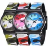 Mode beliebte Kinder Kinder Jungen Mädchen Schüler PVC Sport Camouflage Watch ganz neues einfaches Design Plastik Quarz Geschenke Watch6630401