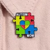Autistische Zitate Emaille Pins Care Autism Mutter Kinder Brosche Regenbogen Puzzle Stücke Revers Abzeichen Schmuck für psychologische Institutionen