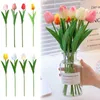 Decoratieve bloemen 33 cm TULIP Artificial Bouquet Pe Foam nepbloem voor huwelijksceremonie Decoratie Home Room Garden Decor K5T2