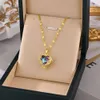 Luxury luxe bleu violet cristal coeur du collier de mer pour femmes de haut niveau de la chaîne de clavicule non décolodante nette