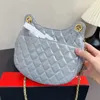 Sac de créateur de pièces de luxe Sac à épaule féminine Sac à main en cuir de grande capacité Sac à main en cuir véritable marque française de haute qualité Metal Vnol