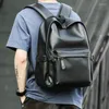 Рюкзак 2024 Мужчины рюкзаки мода высококачественная кожаная кожа мужской корейский студент -студент бизнес -ноутбук школьная компьютерная сумка