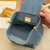 Denim Back Pack Tasarımcı Çanta Orijinal Deri Sırt Çantası Kadın Okul Sırt Çantaları Klasik Bayanlar Messenger Çantalar