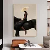 Kobieta z czapką koni dekoracje domowe na płótnie malowanie zdjęć ściennych zdjęć do salonu plakaty portretowe i odbitki dekoracje wewnętrzne 240425