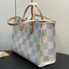 Louls vutt Подличная кожаная сумочка кошелек сумки для кросс -кусочки женские сумки классическая шахма