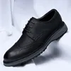 Casual skor män läder snörning brogues oxford lägenheter för svart handgjorda vintage sneakers bröllop