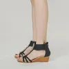 Chaussures habillées sandales Souettes d'été pour femmes STRAPE BOHÉMIEN ETHNIQUE NON SLOP ROMMAN SLOPE THEEL FEMME 2024