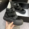 Scarpe casual 2024 Piattaforma femminile Autunno Sneaker Solido per esterni Sneaker morbida Sport a piedi confortevole