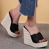 Тапочки Lihuamao Women Women High Heel Clapper клинья