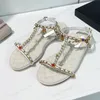 24SS Luxury Chunky Heel Womens Designer Vintage Chain Sandaler T-bundna Pearl Flat Fisherman Sandaler Straw Ankle Buckle Sandals Outdoor Beach Shoes For Gift