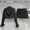 Werkjurken 2024 Spring Ladies Rokken Pak 2 -delige pakken klassieke stijl struisvogelsbont mouw jas dubbele borsten rok outfit