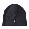 Berets Adult New Hats Bons pour femmes Hat Hiver Skullies Men Souchy Beanie Cap Imprimé Caps chauds Mesdames Gorro Feminino