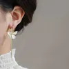 Dangle Kronleuchter Sommer süße grüne Blumenstollen Ohrringe für Frauen koreanische Modetemperament Lange Quasten Asymmetrische Ohrring -Party Schmuckgeschenk