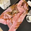2024 Fashion Designer Scarf Lady Luxury Squicpe Smooth Fin Fin Flabinet Classic Horse Print Châf Long Taille 180 * 90cm