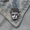 Brooches P3276 Dongmanli TV Drama Walter White Cool Entamel Pins et pour femmes Men Bac à dos sac à dos sacs Badge Cadeaux