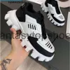 Praddas Pada Prax Prd CloudBust Chaussures Casual Thunder Luxury Treat Designer Sneakers Light Rubber Sole 3D TRAIN