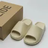 Niños zapatillas para niños zapatos sandalias arena vela blanca diseñadora de huesos negros para niñas zapatillas para niños jóvenes toboganes