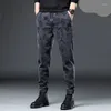 Spodnie męskie swobodne dżinsy wiosna i trend Autum Wzór Pantalones Tipo Cargo Sports Fashion Modne spodnie dla mężczyzn harem