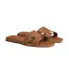 Oran Sandals Women Designer Luxurysフラットスライド茶色の女性ブラウンブラックプラットフォームビンテージスリッパビーチレディースオフィスフリップフロップラバーローファーシューズ35-42