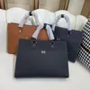 10a High Quality High-End Men's Casual Portcase Designer Män axelportfölj Black Handbag Luxury Business Man Laptop Bag Messenger Bags 6001-1