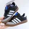 Toddlers Preschool Designer Casual Running Kids Chaussures Sneakers Athletic Garçons Girls Children Youth Shoe Runner Gum Trainers Black White Taille 24-37 D4Q0 #