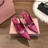 Miui casual womens scarpe a punta palla alte tacchi tacchi scarpe da festa con tacchi alti matrimoni stilettosblack sandali di rinestone bianco e rosa sandali 8cm 10 cm 35-40 miumiuss