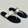 Designer Slifor Slide Sandals Donne Sandali classici infradito sandali in pelle con doppio metallo bianco marrone bianco Svierini Slifori da spiaggia