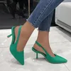 Sandalen 2024 Sommer Frauen geschlossene Toe Green Single-Schuhe mit dünnen Absatzmodell-Mode hohlspunkten Frauen