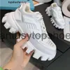 Praddas Pada Prax Prd CloudBust Chaussures Casual Thunder Luxury Treat Designer Sneakers Light Rubber Sole 3D TRAIN