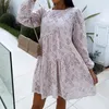 Abiti casual primaverili Bellissima manica lunga Mini abito Donne eleganti 2024 Solid O-Neck Party Female Sexy Hollow Out Lace