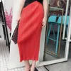 Werkjurken Miyake geplooD Cardigan Jacket rechte rok Koreaanse mode Vrouwen tweedelige set 2024 Spring Office Lady esthetische kleding