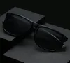 Fashion Woman Men Sunglass Retro Design Gardient Driving Shades UV Protection Matte Black Fram Solglasögon för unisex med fall B3351890