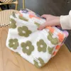 Cosmetische tassen pluche reistoilettas met rits schattige bloemen mode koppeling trendy zakje voor potlood