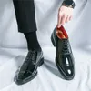 Dress Shoes Ceremony Heeled Casual Man Sneakers Sports For Men Green Team Sapateneis Teniss Design Runings